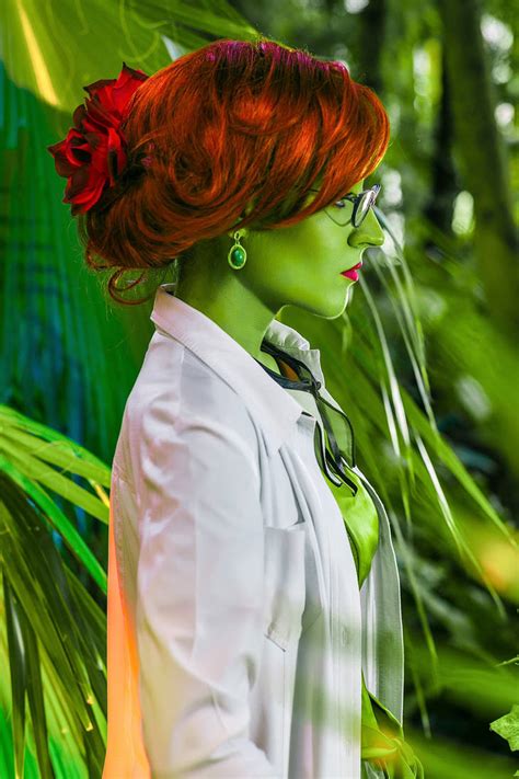Poison Ivy (Dr. . Pamela lillian isley